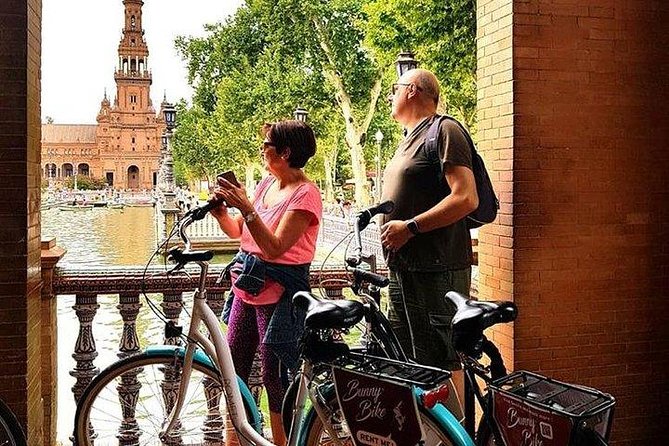 1 Day Bike Rental in Seville city - Pickup on Calle Francisco Carrión Mejías: what to do in the first 15 minutes