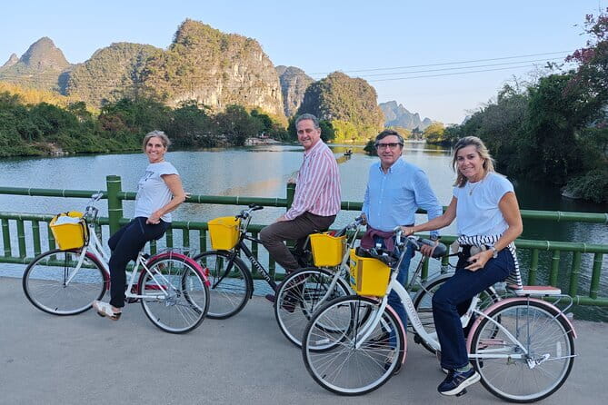 1-Day tour of Guilin-LiRiver cruise-Yangshuo Xianggong hill - Key highlights at a glance