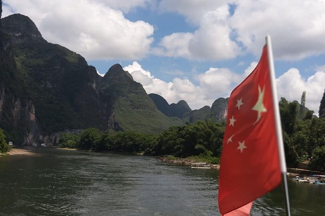 1-Day tour of Guilin-LiRiver cruise-Yangshuo Xianggong hill - Morning Transfer From Gui Lin to the Zhujiang Dock