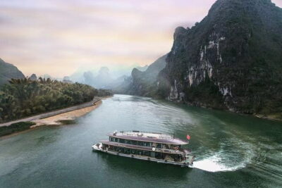 1-Day tour of Guilin-LiRiver cruise-Yangshuo Xianggong hill - The 4-Star Li River Cruise: Timing, Comfort, and Flow