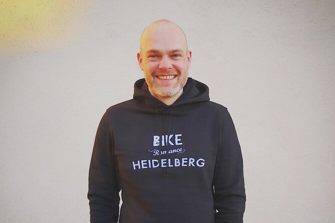 2 1/2h Guided Bicycle Tour Discover Heidelberg - Gadamerplatz and Bahnstadt: Seeing New Heidelberg Too
