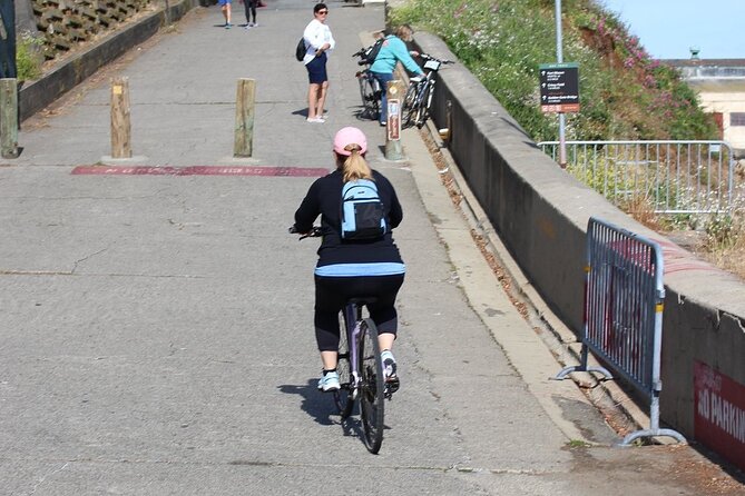 24-Hour Bike Rental in San Francisco - Stop 3: Fisherman’s Wharf and Pier 39 area for food, shops, and wandering