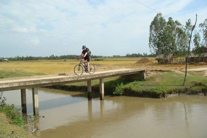 3 Days Cycling Mekong Delta - Why the Mekong Delta makes more sense by bike than bus