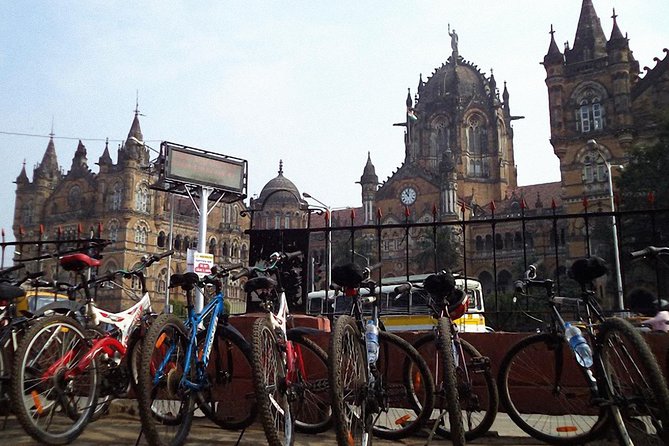 3 Hours Early Morning in South Mumbai Heritage Bicycle Tour - Your 3-Hour Route: Gateway of India to Zaveri Bazaar