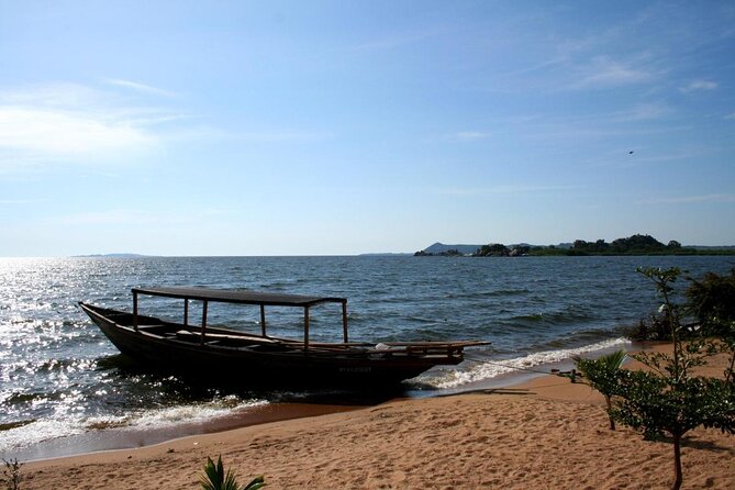 3 Hours Guided Cycling Tour Across Lake Victoria - Why This Lake Victoria Cycle Tour Works So Well