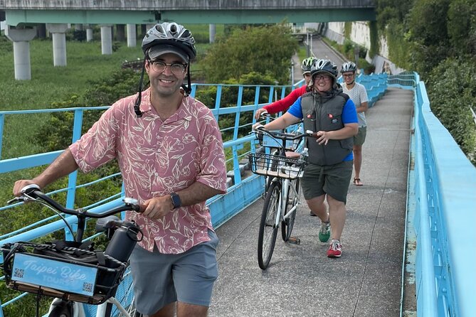 4 Hour Afternoon Cycling City Tour North with Snack - National Revolutionary Martyrs’ Shrine: monument views and memory across eras