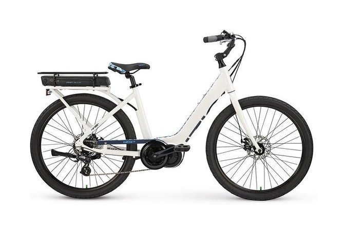 4 Hour Electric Bike Rental in Quebec City with Itineraries - Getting started at the Place de Paris bike shop