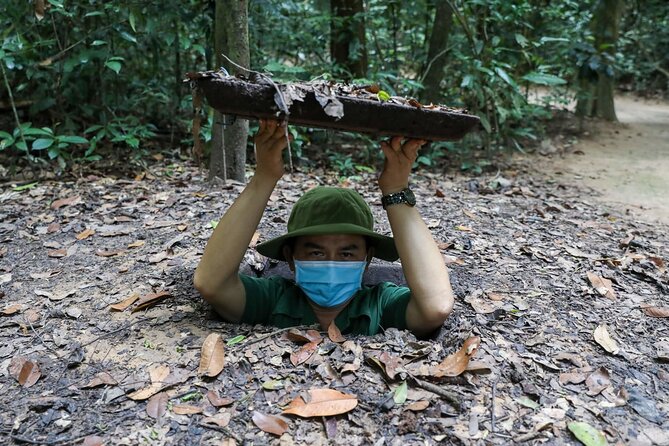 Adventure Cycling & Kayak Mekong-CuChi Tunnels Private Day Tour - Cu Chi Tunnels and Ben Dinh: What Your Guide Helps You Understand