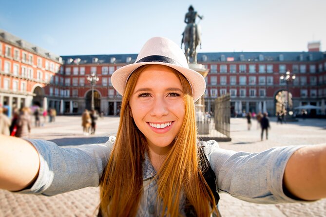 All Madrid: Private City Electric Bicycle Tour - E-bikes, guide energy, and the real-world pace