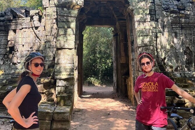 Angkor Wat Cycling Tour - Morning logistics in Siem Reap: 7:30 am pickup, bike time, and a steady pace