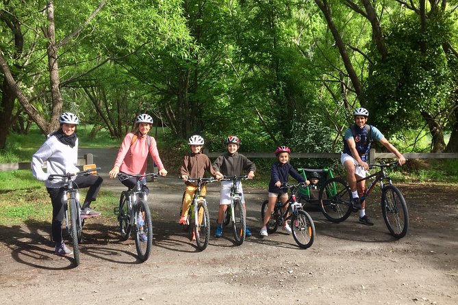 Arrowtown to Gibbston – Iconic Arrow River Bridges Bike Ride - Stop 1: Arrowtown village time (about 15 minutes)
