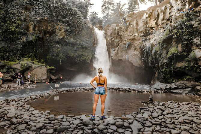Bali Cycling and Ubud Waterfall Tour - Ubud Palace: Culture in a Tight, Walkable Window