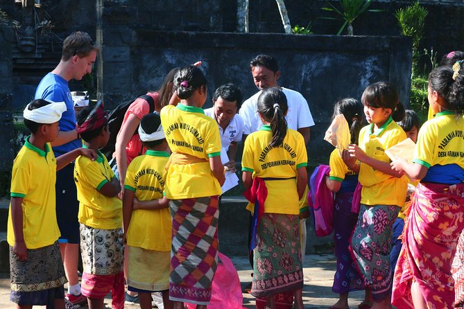 Bali Downhill Cultural Cycling Tour - The coffee tasting and breakfast stop: fuel plus a culture lesson