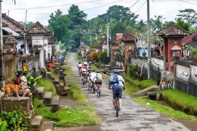 Bali Downhill Cycling and White Water Rafting - Getting Ready in Ubud: Pickup, Registration, and Briefing