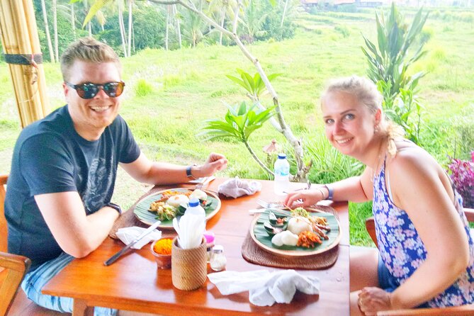 Bali Downhill Natural Cycling Tour & visit Volcano - Lunch in Banjar Laplapan: Balinese Food With Options