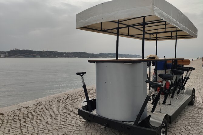 Beer Bike Ride in Lisbon - The 25 de Abril Bridge: Big Views, Fast Photos