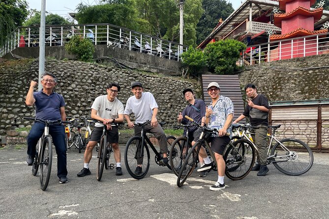 Best E-bike Cycling Tour in Taipei - Includes Local Food & Drinks - Songshan Ciyou Temple: Taoist architecture and the sea-goddess connection