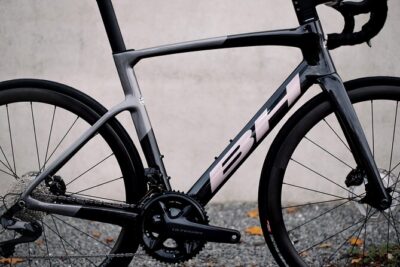 BH RS1 3.5 Shimano 105 Di2 12sp Road Bike Rental in Tenerife - BH RS1 3.5 frame tech you’ll actually notice while riding