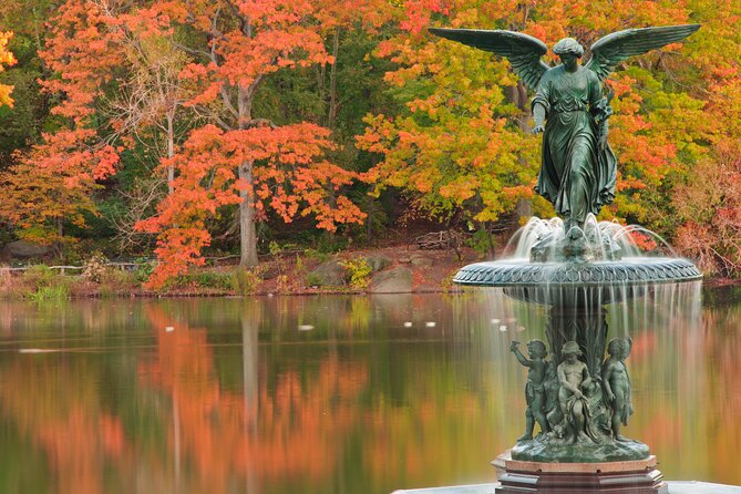 Bike Rental in NYC Central Park - Entering Central Park: the Columbus Circle access advantage
