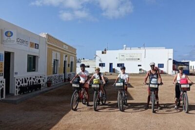 Bike Rental La Graciosa - The Route: Caleta del Sebo to Las Conchas, Ambar, and Pedro Barba