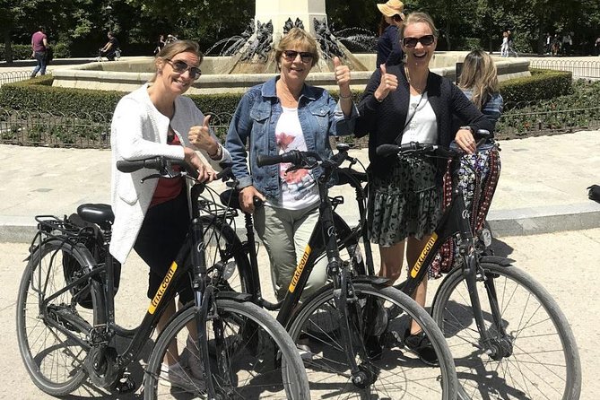 City Bike Rental with Phone Holder and Self Guided Tour - Getting started at C. de los Jardines: why location matters
