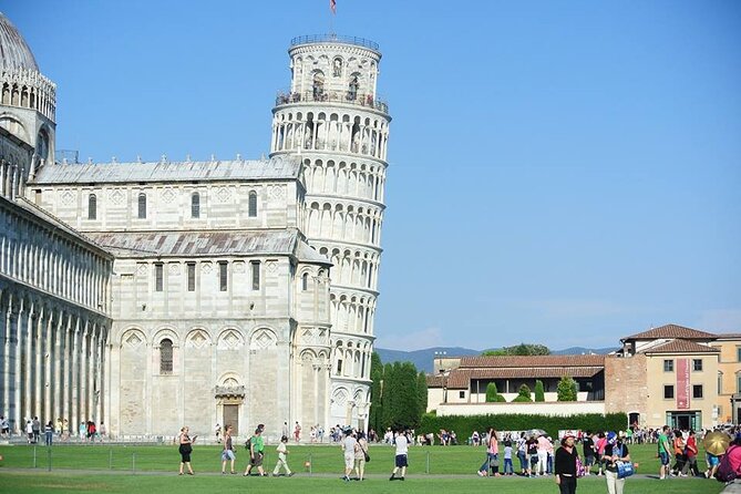Cycling Pisa highlights & hidden treasures - half day tour - Bike rental reality: what’s included and what costs extra