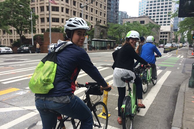 Cycling Through the Heart of Kuala Lumpur with Hotel Pickup - Why Kuala Lumpur feels faster (and friendlier) by bicycle