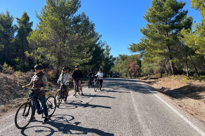 Cycling Through Vineyards & Farm Lunch & Ephesus visit - Kirazlı Valley Break: Tea, Coffee, and a Few Extra Bites