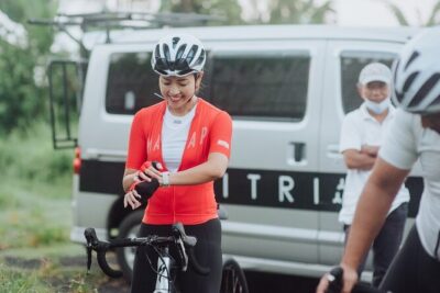 Cycling tour support and evacuation car - How Pickup Works in Real Life (WhatsApp + Your Maps Pin)