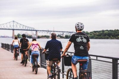 Daily Montreal Bike Rental- Be your own guide in Montreal - Starting From Rue Rachel E: Quick Setup, Then Freedom