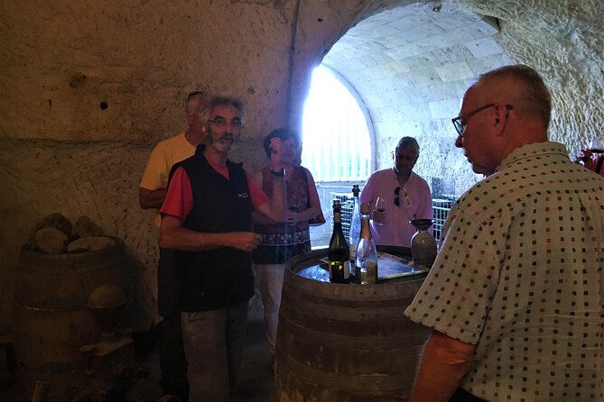 E-bike Cycling and Wine in Saumur France - Stop 6: Turquant picnic time and real food with options