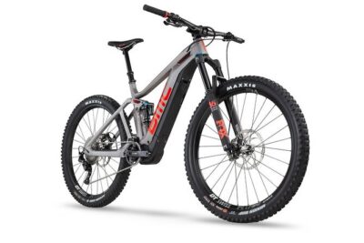 E-Bike Rental - What’s included: helmet, bear spray, lock, tools, and a real bike lesson
