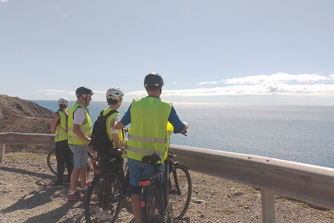 E-Bike Rental 80 km Battery life: Gran Canaria Mountains or Coast - El Faro de Maspalomas: A Lighthouse Stop That Anchors the Dunes and Promenade