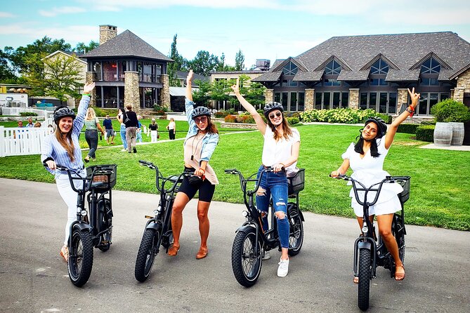 E-Bike Rental Explore in Niagara-on-the-Lake - Old Town stops: how to make browsing feel effortless