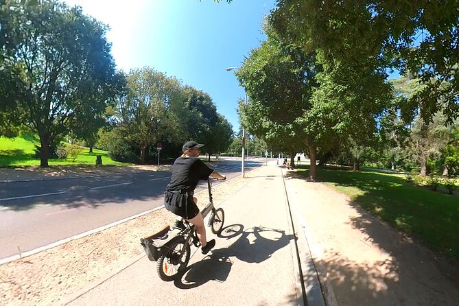 E-Bike Rental in Madrid - What to bring (and what to wear) so the ride stays fun