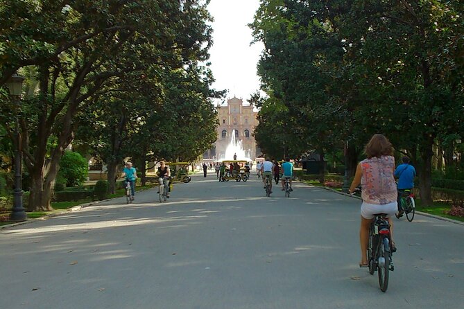 Electric Bike Rental 3 hours - Picking up your electric bike at Castelar 9 (and setting yourself up fast)