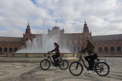 Electric Bike Rental 3 hours - What’s included (and what you’ll pay for on your own)