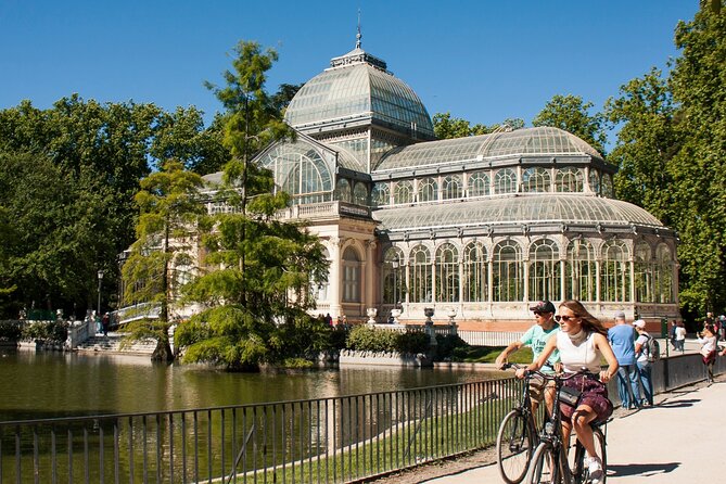 Electric Bike Rental with Phone Holder and Self Guided Tour - Quick take: what’s especially good about this e-bike rental