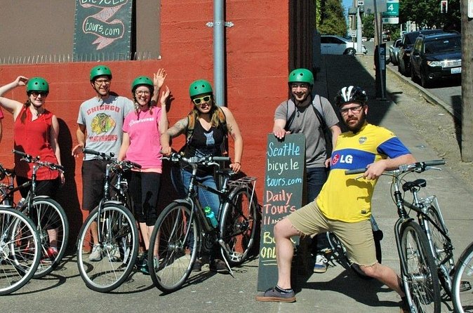 Emerald City Bicycle Tour - Uptown Queen Anne and the Space Needle from your saddle