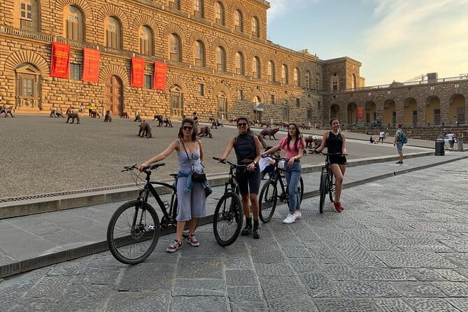 Florence Bike Rental - Kryptonite Lock and Helmet Choices That Keep You Confident