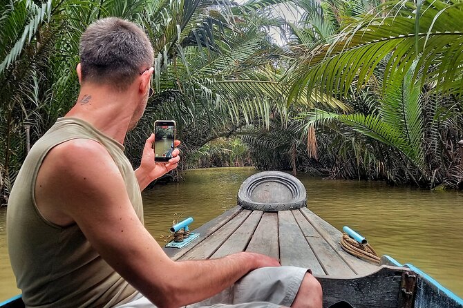 From Ho Chi Minh: Mekong Delta Can Tho Floating Market 2-Day Tour - Day 1 starts at 7:30: Pickup, Vinh Trang Pagoda, then straight into Mekong life