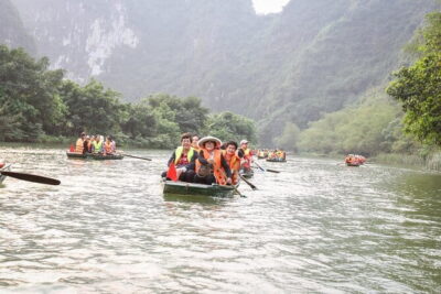 Full Day Ninh Binh to Hoa Lu Tam Coc with Cycling - Hoa Lu Ancient Citadel: Dinh and Le Temples in the Limestone World