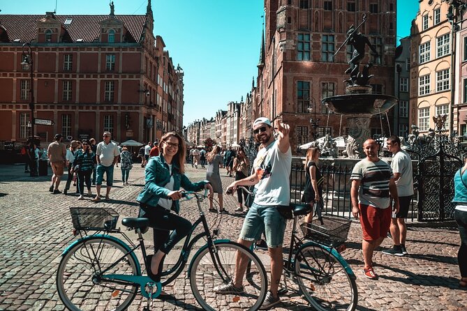 Gdansk Highlights Bicycle Tour - Gdańsk Shipyard: Why This Place Mattered