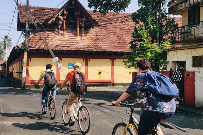 Good Morning Kochi Bicycle Tour - Stop 1: Chinese Fishing Nets and the coast-side landmark you’ll spot fast