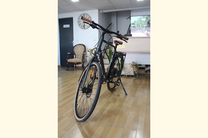 Gravel Bike rental in Malaga - A Practical One-Day Flow (Without Forcing a Fake Itinerary)