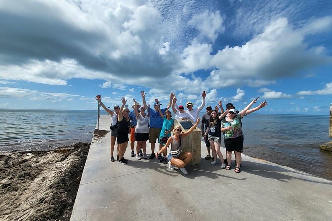 Guided Bike Tour of Old Town Key West - Stop-by-stop flow: what you can expect during the ride