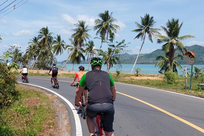 Half-Day Countryside Cycling Small-group Tour in Phuket - The guide experience: what you’re paying for besides pedals