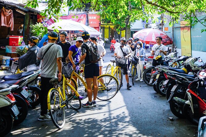 Half Day - Saigon Off-the-Beaten-Path - City Cycling Tour - District 10: A Slower Pace, Umbrella Market, and 1968 Apartments