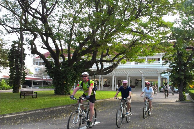 Historic Hua Hin Bicycle Tour - Lunch at the end: where the tour payoff really lands