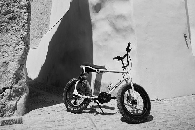 Ibiza cruise terminal E-bike delivery - Rental Adventure - How Much Time You Really Need (2 to 8 Hours) and When to Head Back